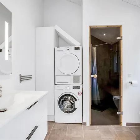 Feriehus Jale - 900m From The Sea By Interhome Bøtø By