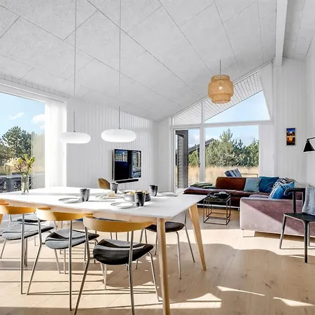 Σπίτι διακοπών Jale - 900m From The Sea By Interhome *